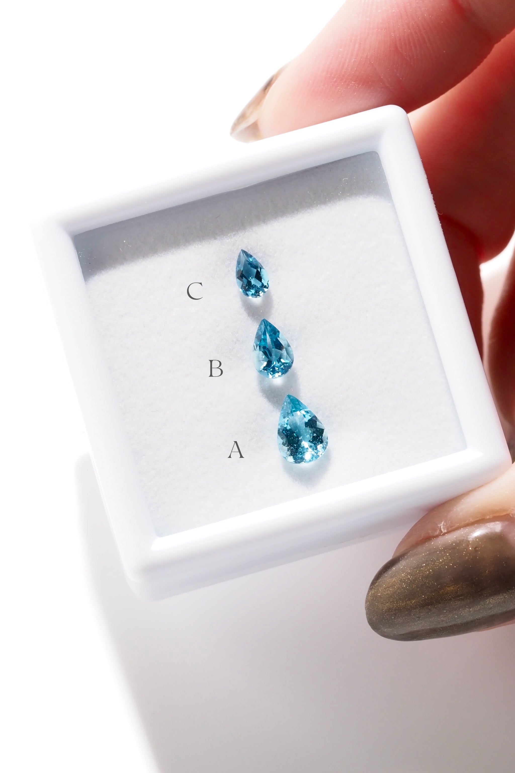 LIMITED出品】サンタマリアアクアマリン・ペアシェイプ・セレクション