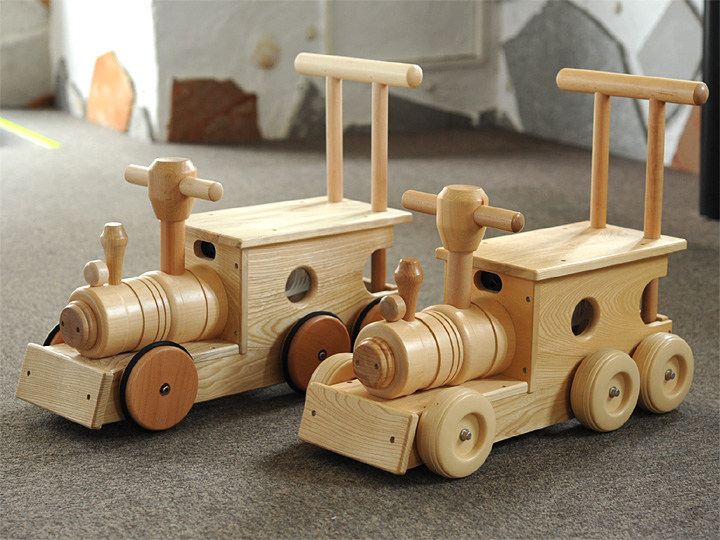 汽車ぽっぽ - メルヒェン