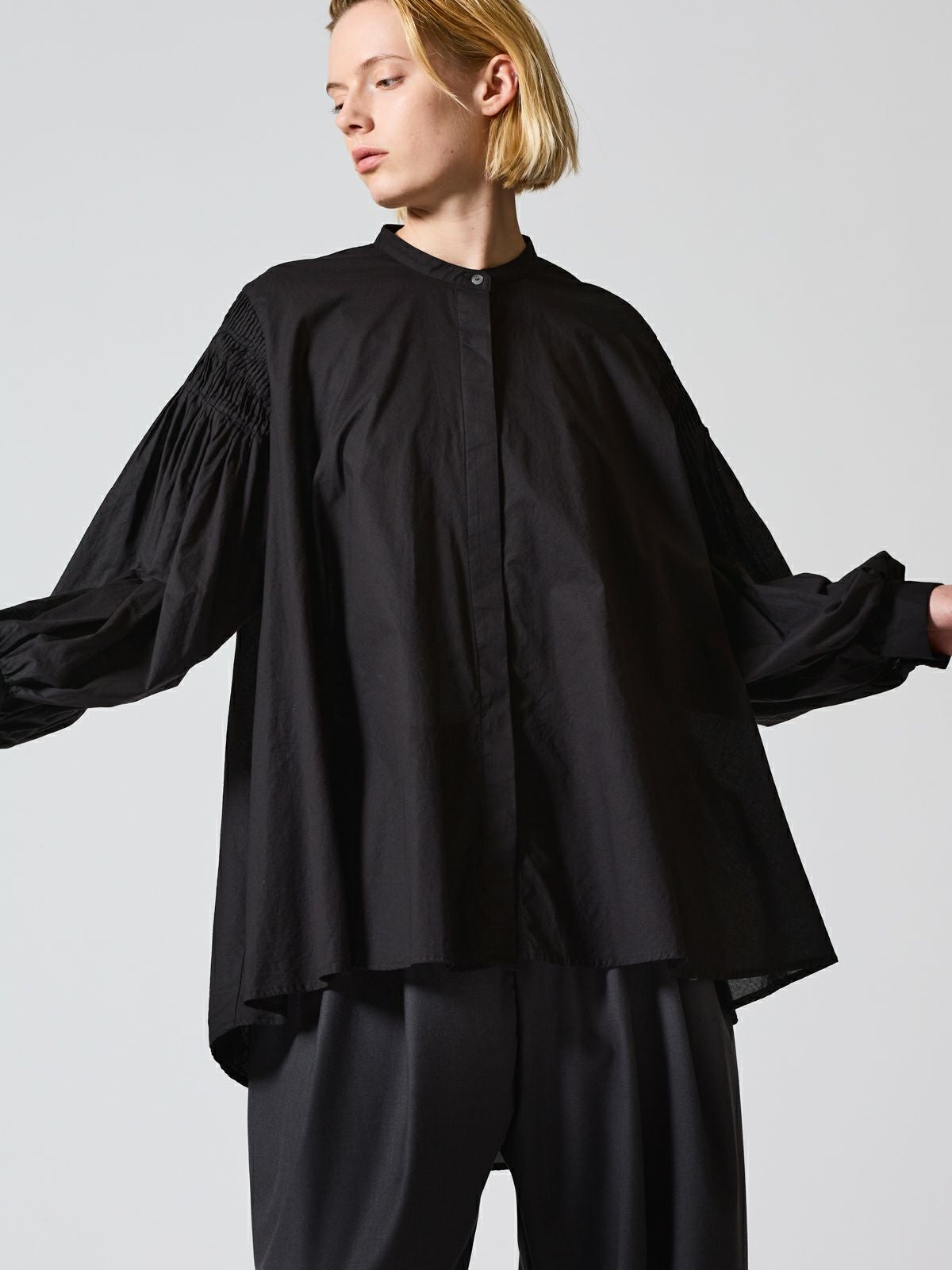 mizuiro ind ピンタックパフスリーブシャツ｜ MARcourt ONLINE STORE