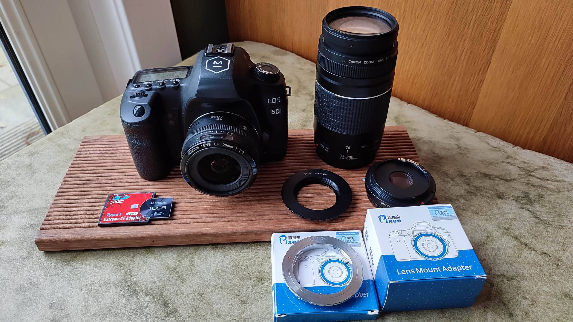 A new member in the gear kit, a vintage Canon 5D Mark II – Open