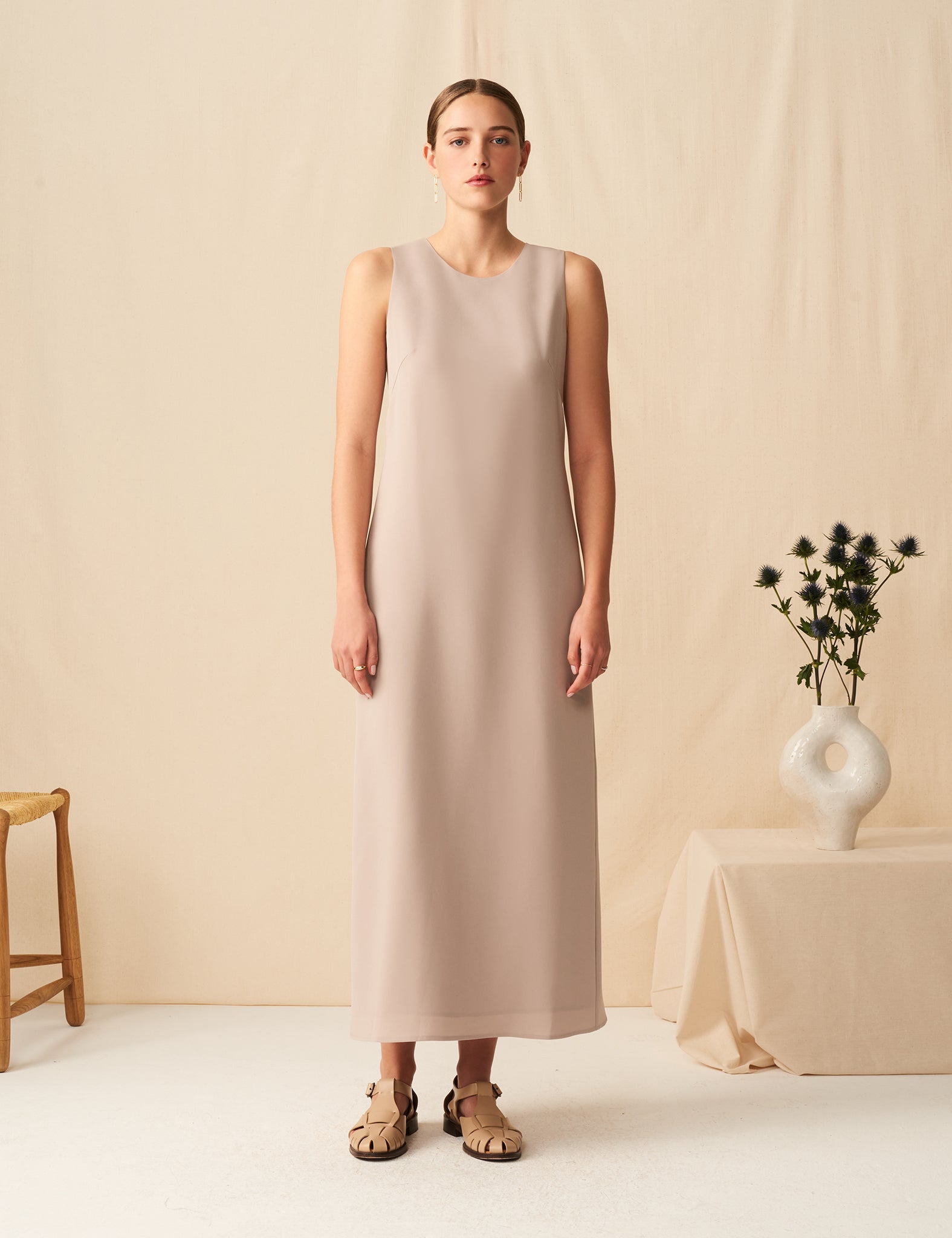 MARIHA(マリハ) ポプラのドレス ケープ付き Greige シティードレス