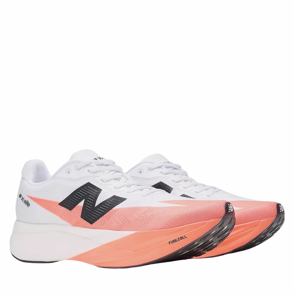 ニューバランス フューエルセル スーパーコンプ エリート v5