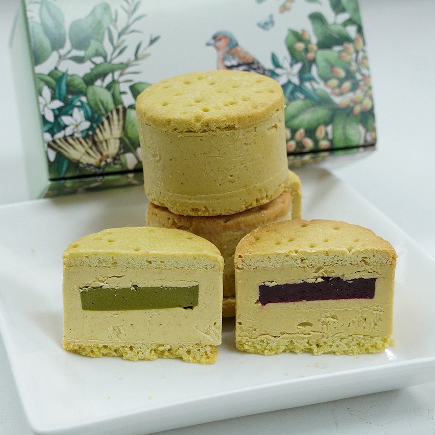 ピスタチオバターサンド 超ピスタチオ・チェリー – MAX PISTACHIO