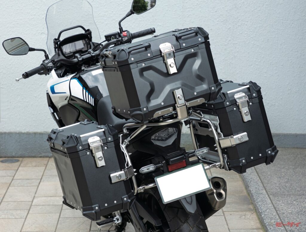 HARD WORXのハードケースはコスパ最高！ゴージャスなアルミケースを