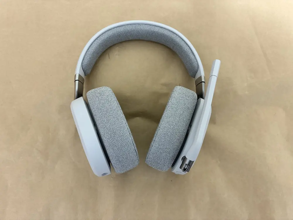 Fractal Design Scapeのレビュー！充電スタンド付きのワイヤレス