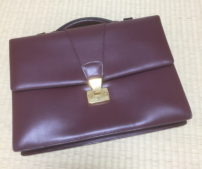 カルティエのビジネスバッグと言ったらコレ！何年も使って分かった使用