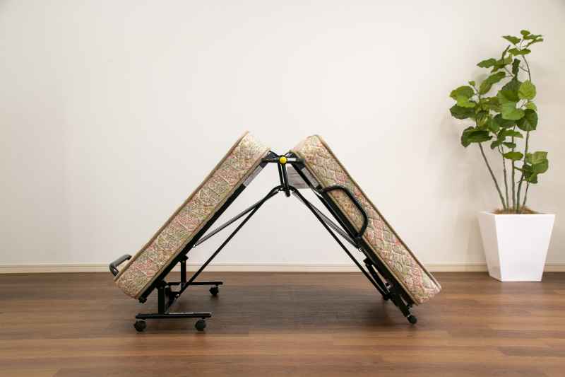 折りたたみ(谷折)ベッド パンテオンN-71(スプリングマットレス付き