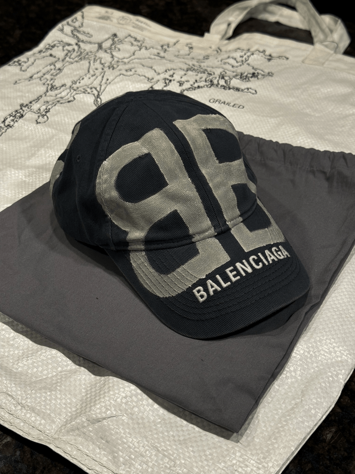 Balenciaga Balenciaga BB Sprayed Cap | Grailed