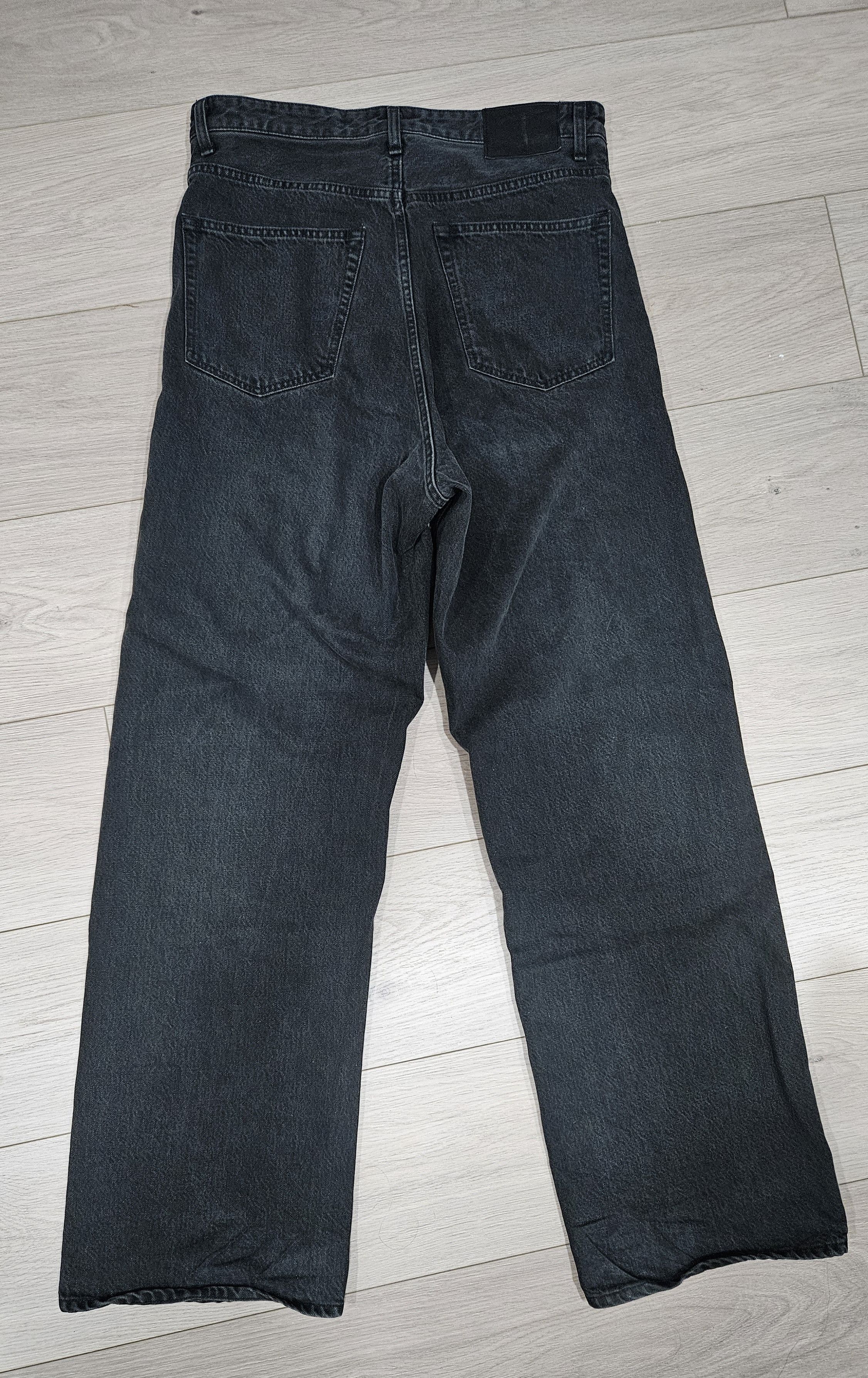 vujade WES RELAXED FIT NANOMIST JEANS
