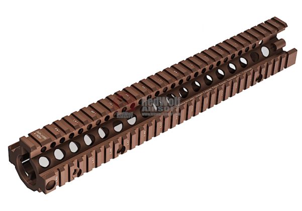 Madbull Daniel Defense RISII Rail M4A1 12.5 inch - Dark Earth