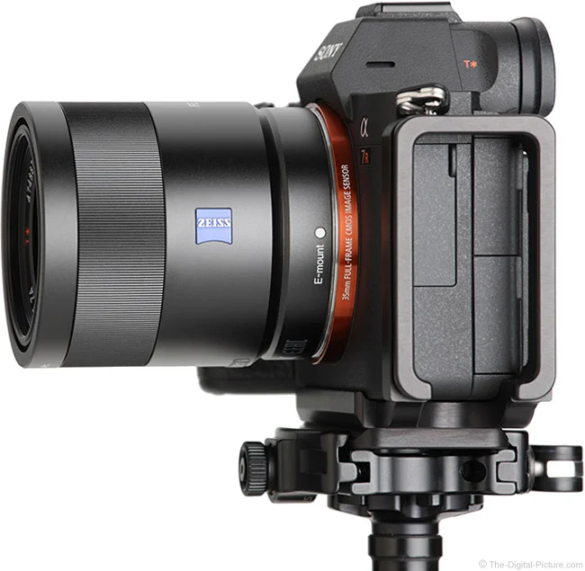 Sony FE 55mm F1.8 ZA Lens Review