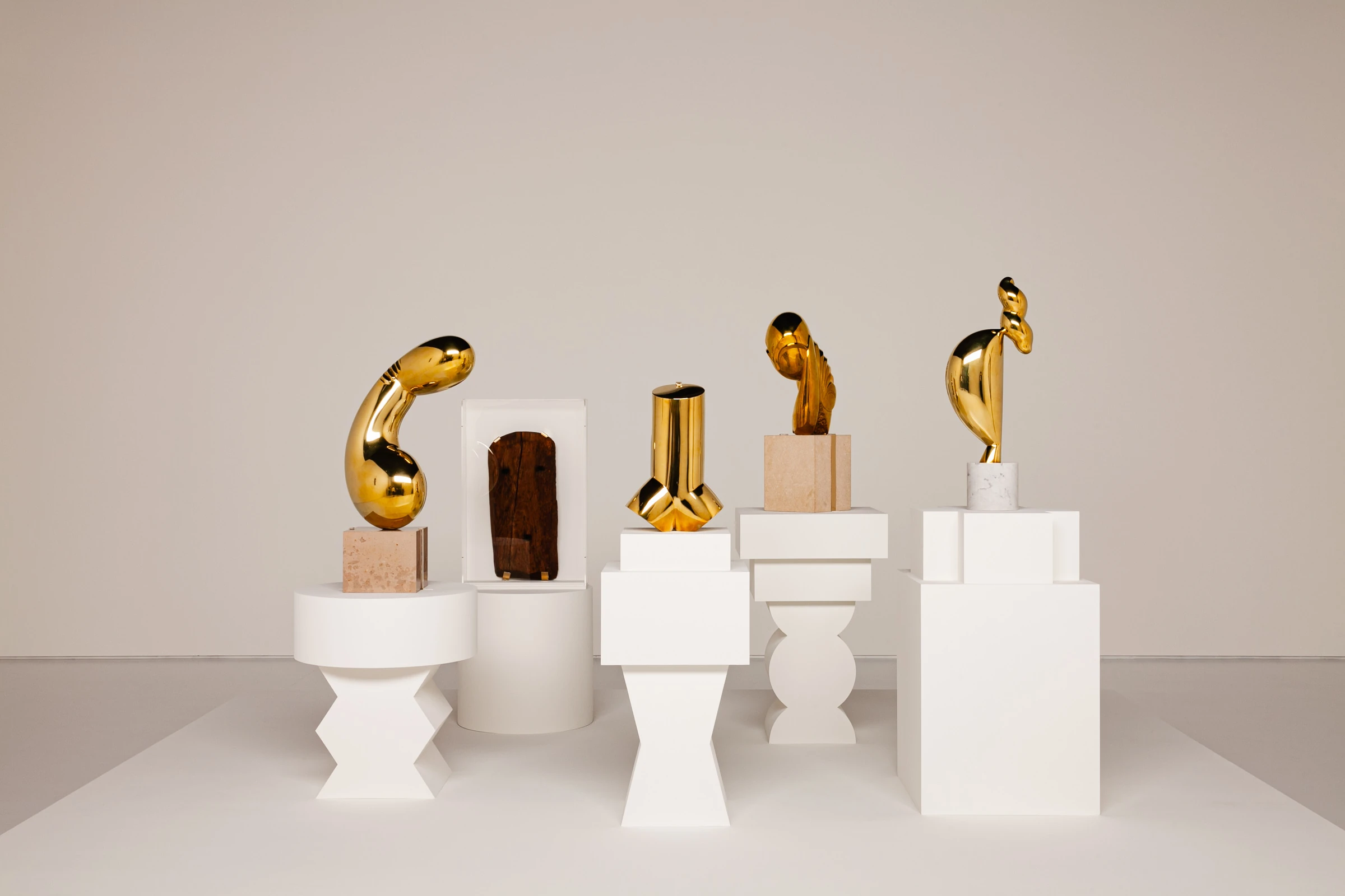 奇跡的に実現、ブランクーシの大規模展がアーティゾン美術館で開催中