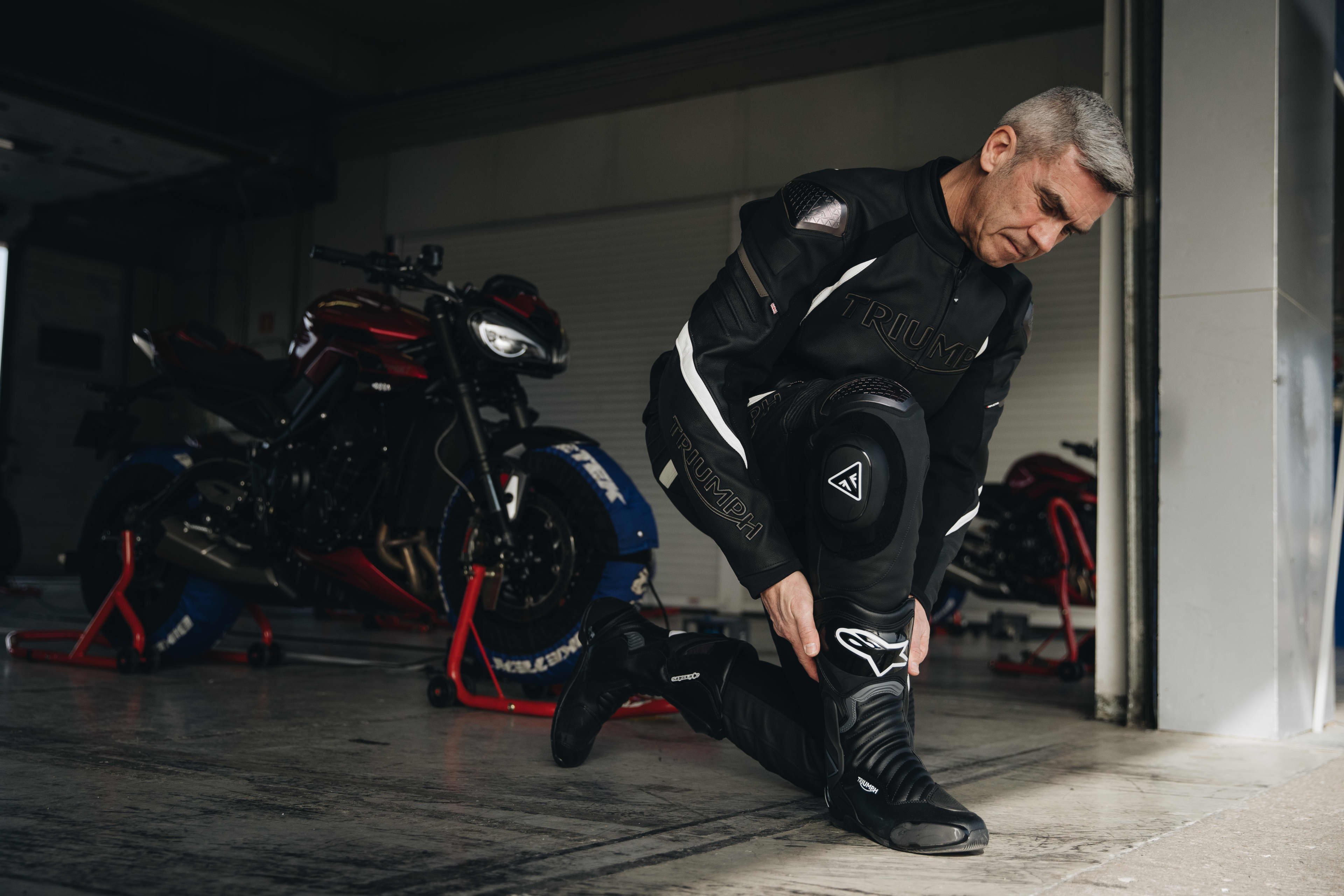 Triumph x Alpinestars® SMX-6 V2 Performance Riding Boot
