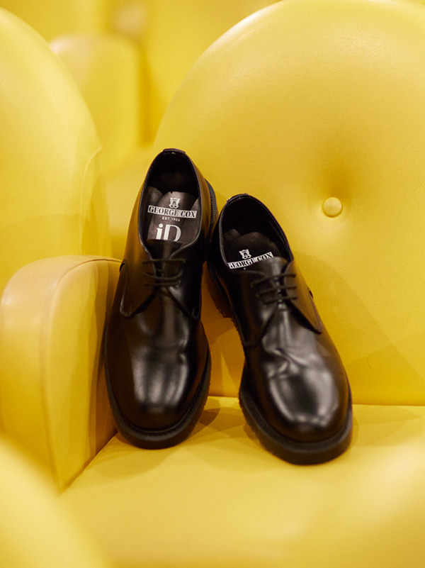 GEORGE COX × URBAN RESEARCH iD美シルエット際立つニューベーシック