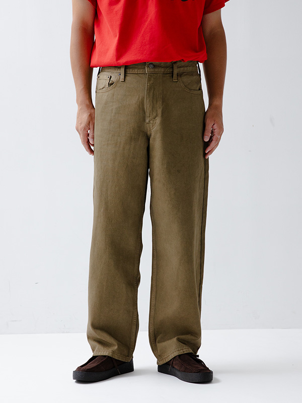 90年代を感じるブラウンユーズドカラー Levi's® 【578™ BAGGY