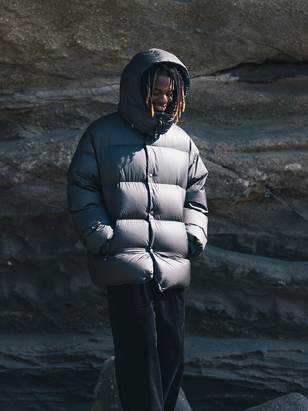 軽さの極み KAJIF × URBAN RESEARCHの究極軽量ダウンが発売 – URBAN