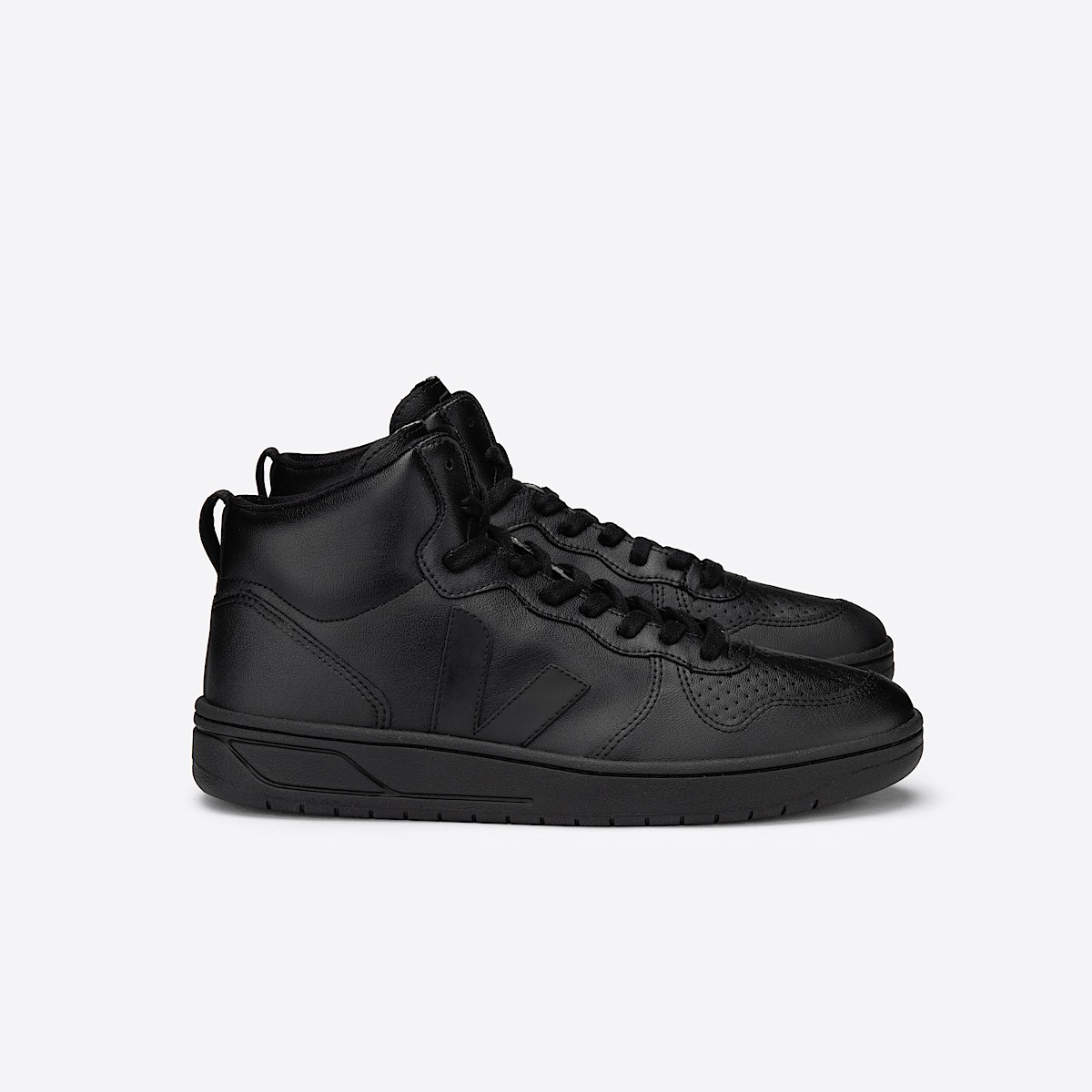 V-15 CWL FULL BLACK | VEJA