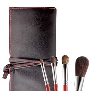 即BUY決定！ 本日発売コスメ-ケサランパサランの限定ブラシセット