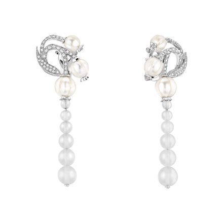 ラリックから幸運を呼ぶすずらんモチーフのファインジュエリーが誕生