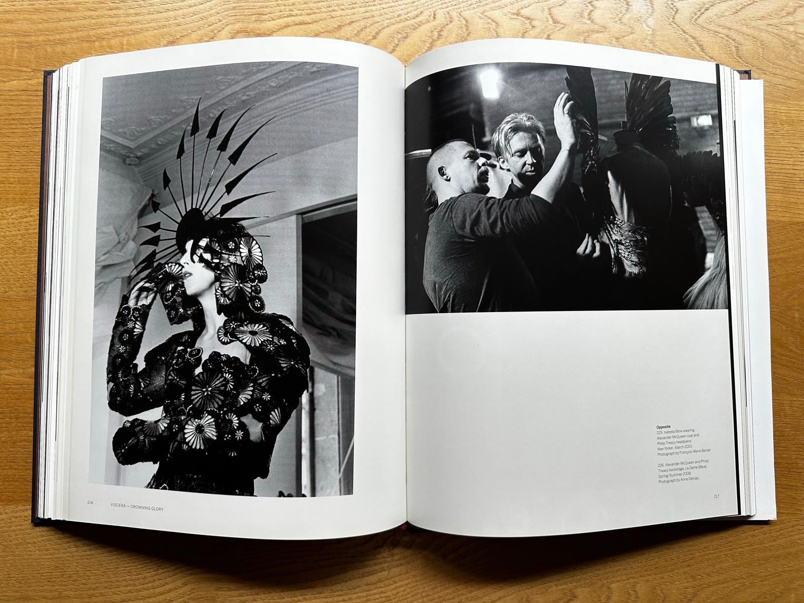 心と想像力を豊かに──エディターが愛する写真集4冊 | Vogue Japan