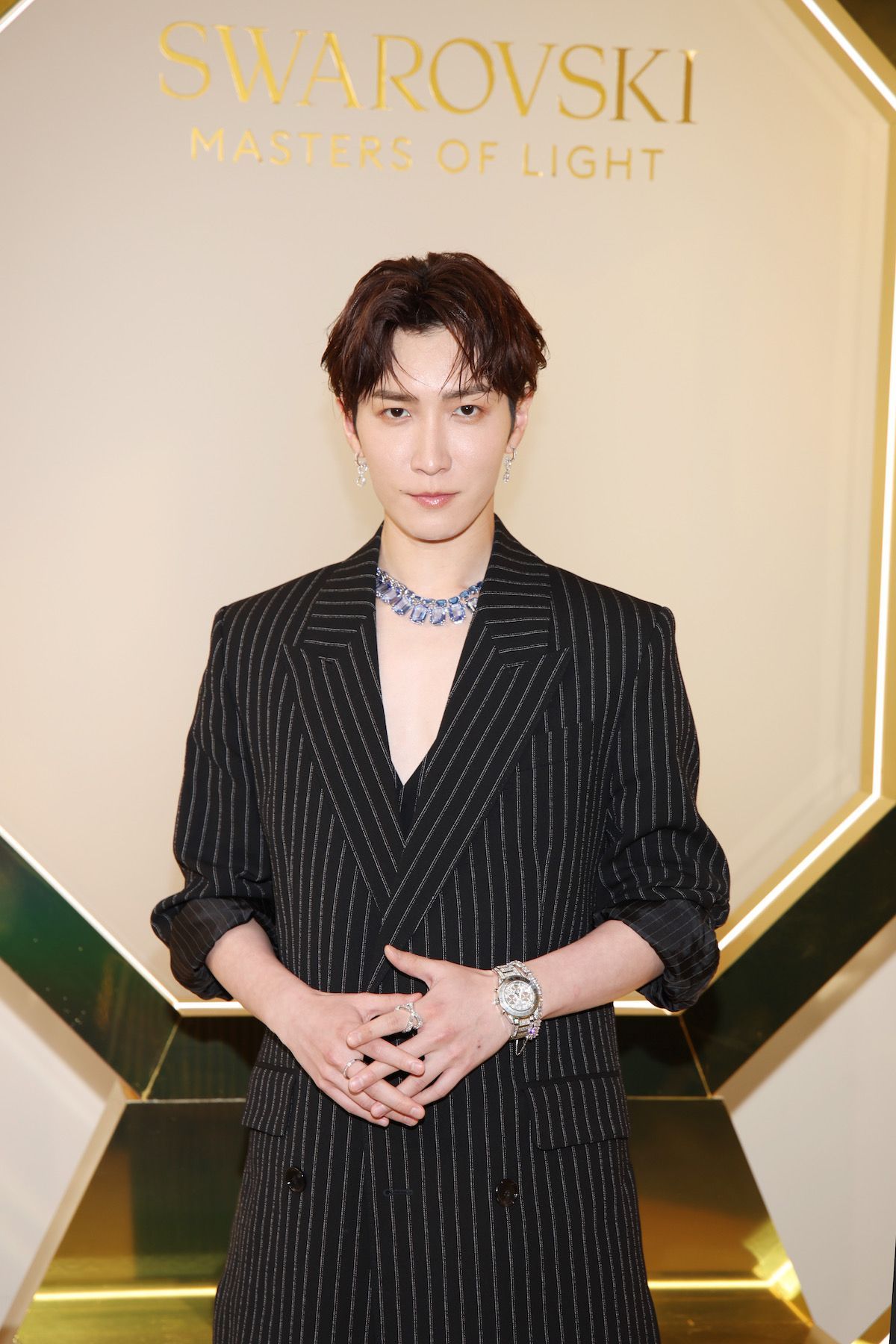 Snowmanの渡辺翔太がスワロフスキーの大規模展覧会「SWAROVSKI