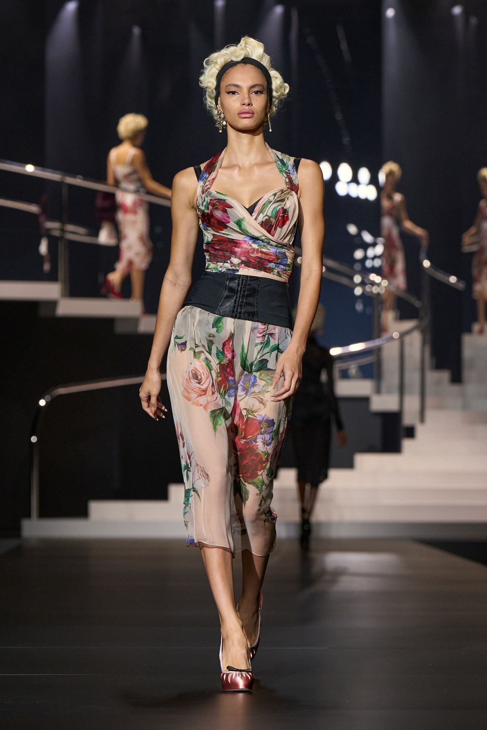 ドルチェ＆ガッバーナのショーにマドンナ降臨！“コーンブラ”でパワフル