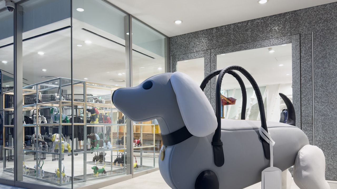 トム ブラウンの「ヘクターバッグ」より特別コレクションが登場！銀座