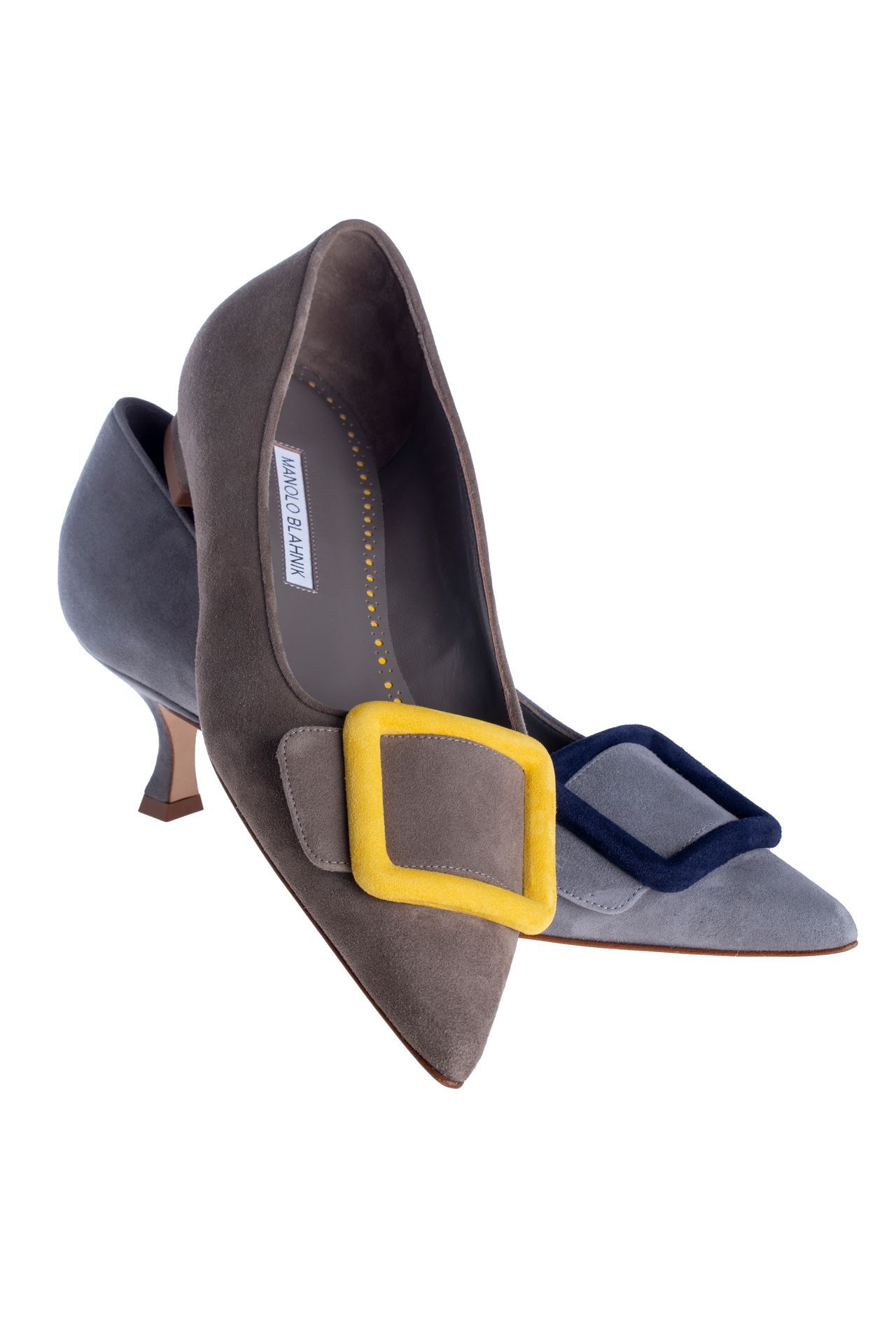 マノロ ブラニクのポップアップストア「マノロ シルエット」が伊勢丹