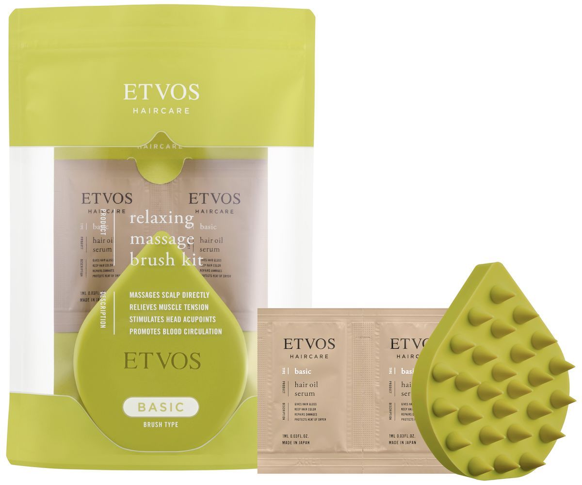 エトヴォスからマッサージブラシ付き限定ヘアケアキットが登場 | Vogue