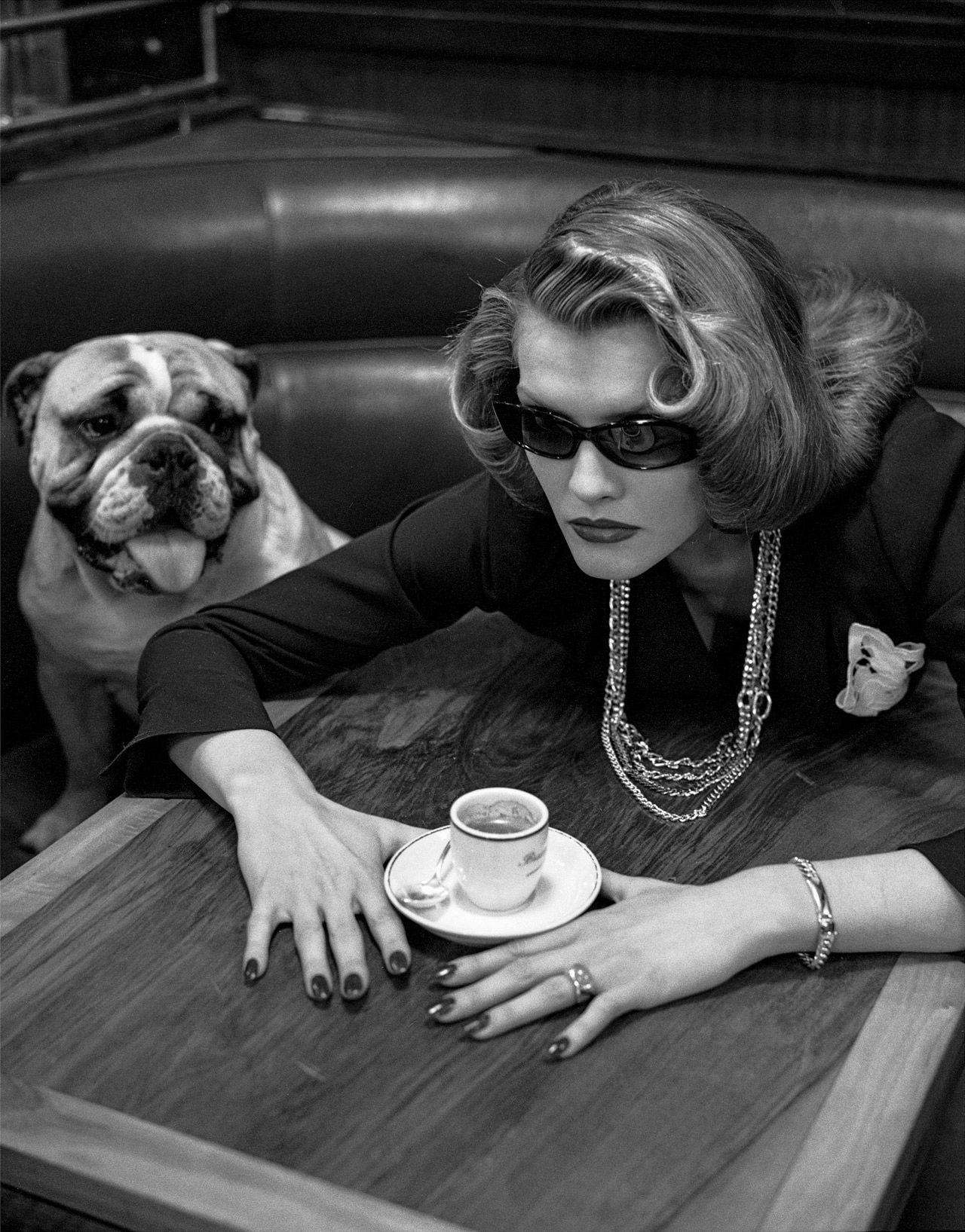 ポメラートとヘルムート・ニュートンが捉える女性のエンパワーメント