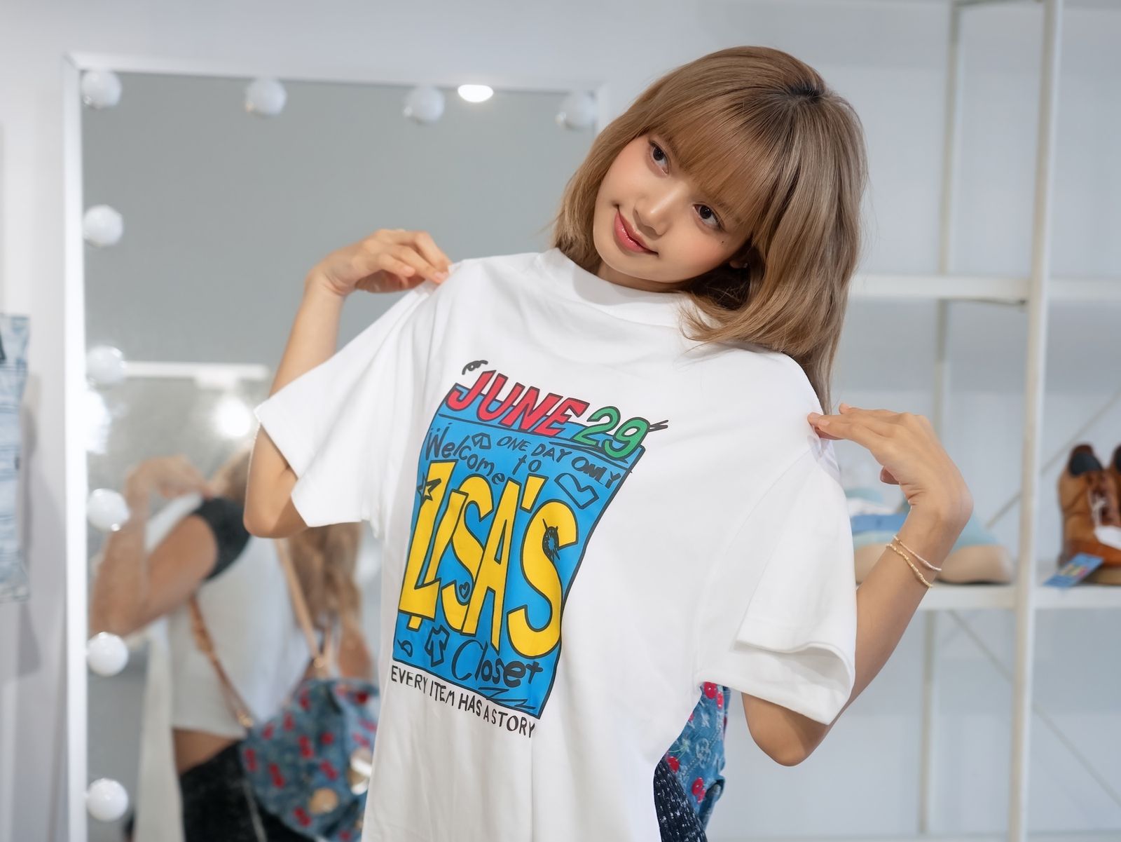 BLACKPINKのリサが1日限定のフリーマーケットをソウルで開催。現地から