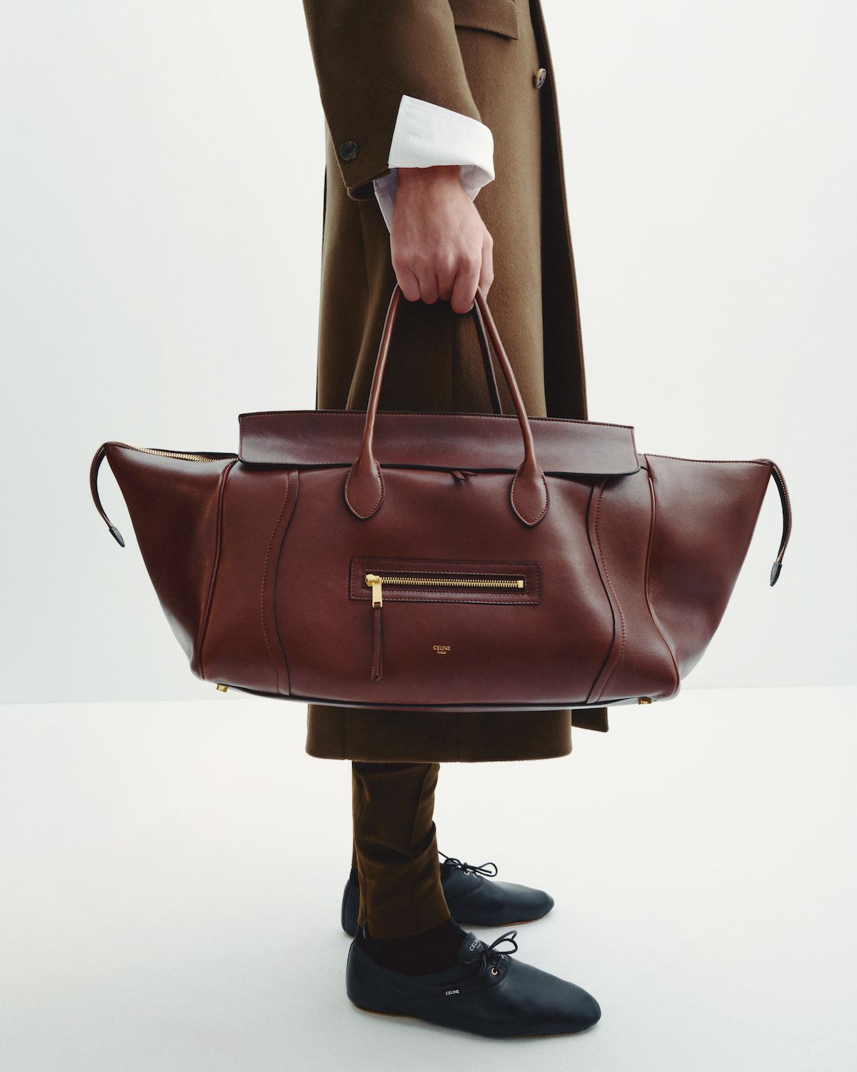 新生セリーヌ、フィービー・ファイロ期の名作アイコンバッグ「ラゲージ