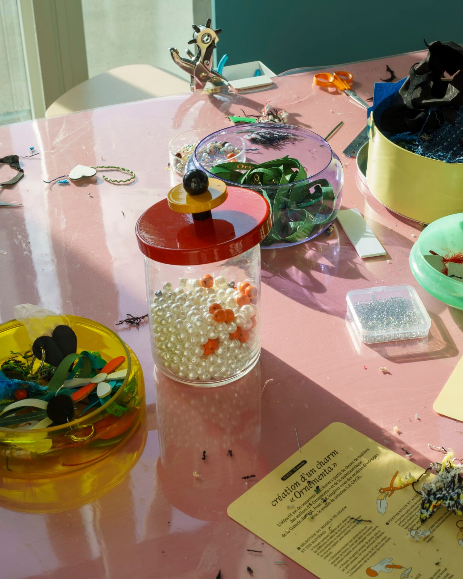 クラフツマンシップを讃える旅。シャネルが東京・六本木で『la Galerie