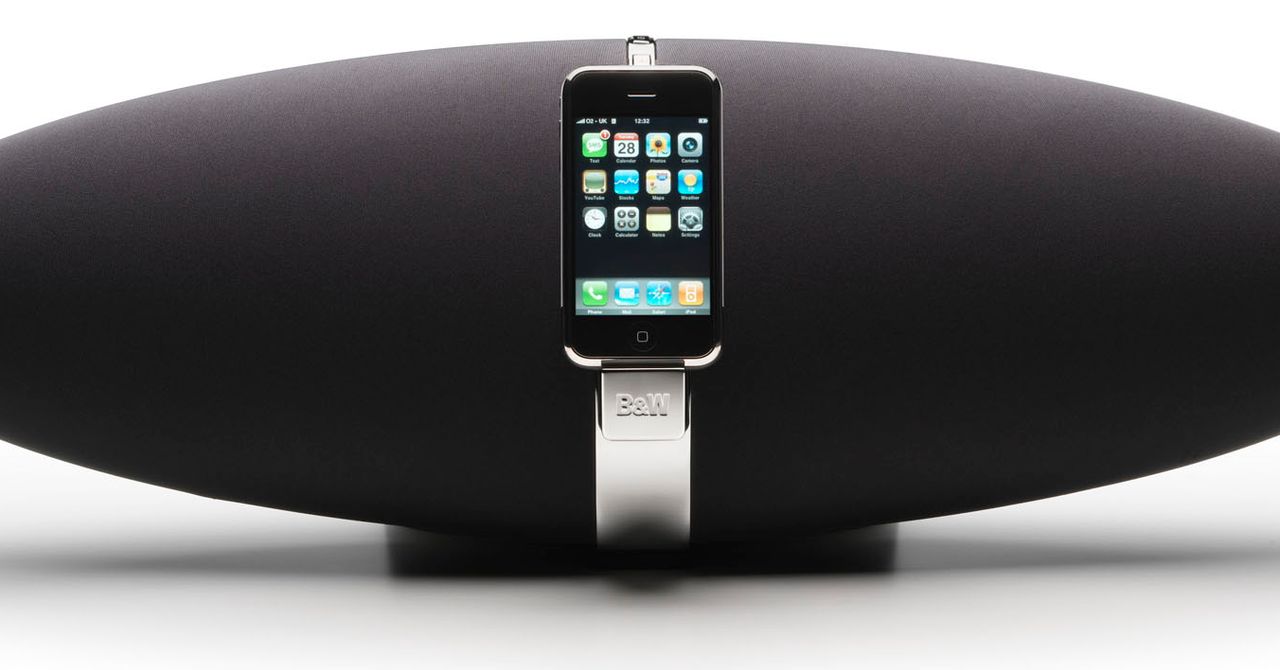 B&W Zeppelin: Still Soaring Above The Crowd After Three Years | WIRED