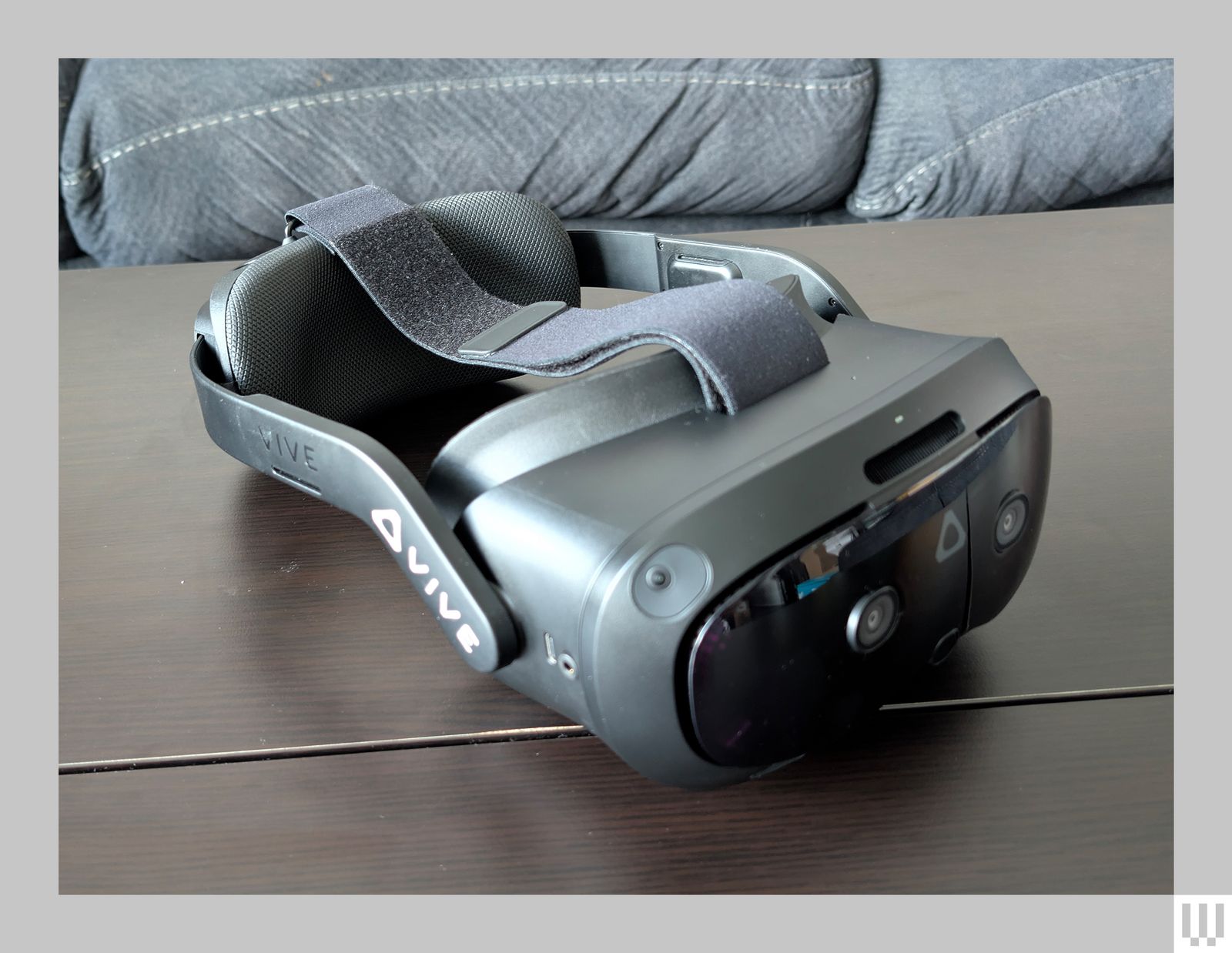 HTC Vive Focus Vision Review: Crystal Clear VR, When It Works | WIRED