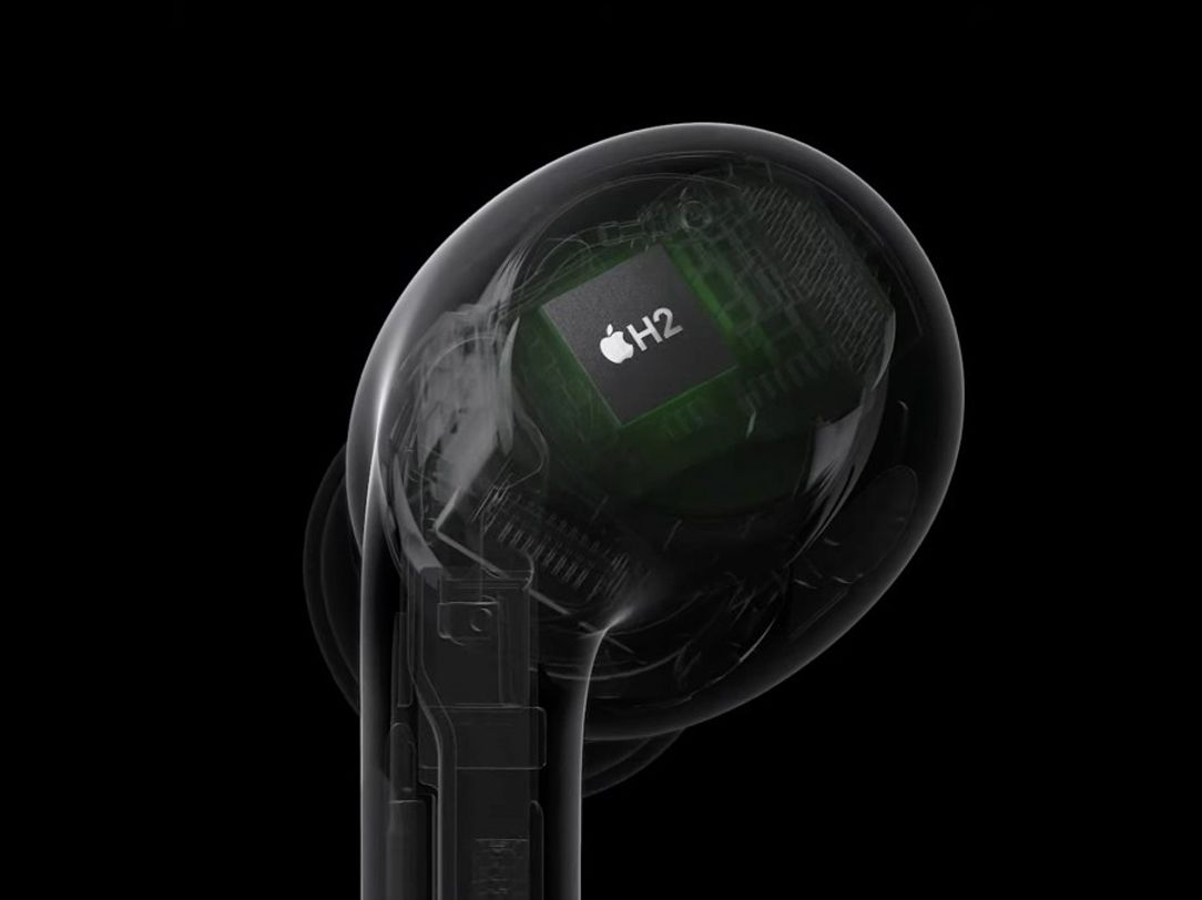 Apple AirPods Pro (2nd Generation) Review: A New Standard | WIRED