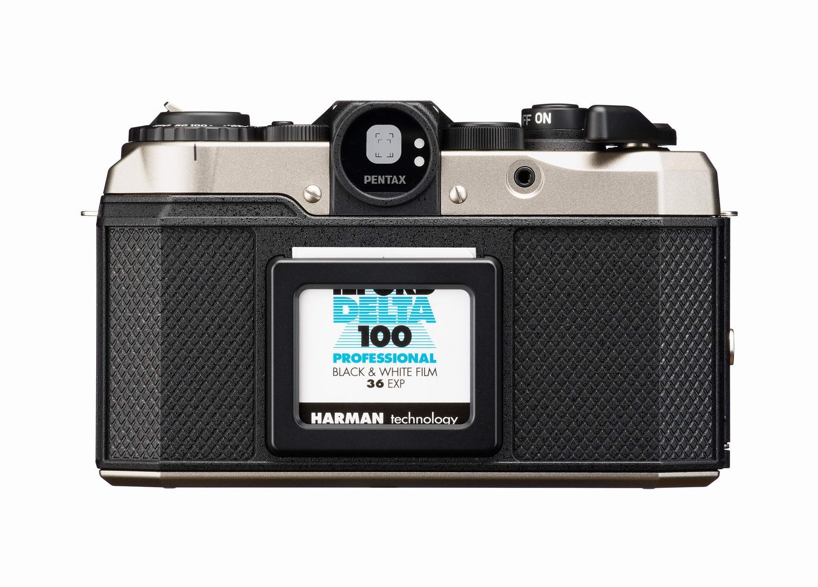 フィルムカメラに新モデル、「PENTAX 17」が担う次代への重責 | WIRED.jp