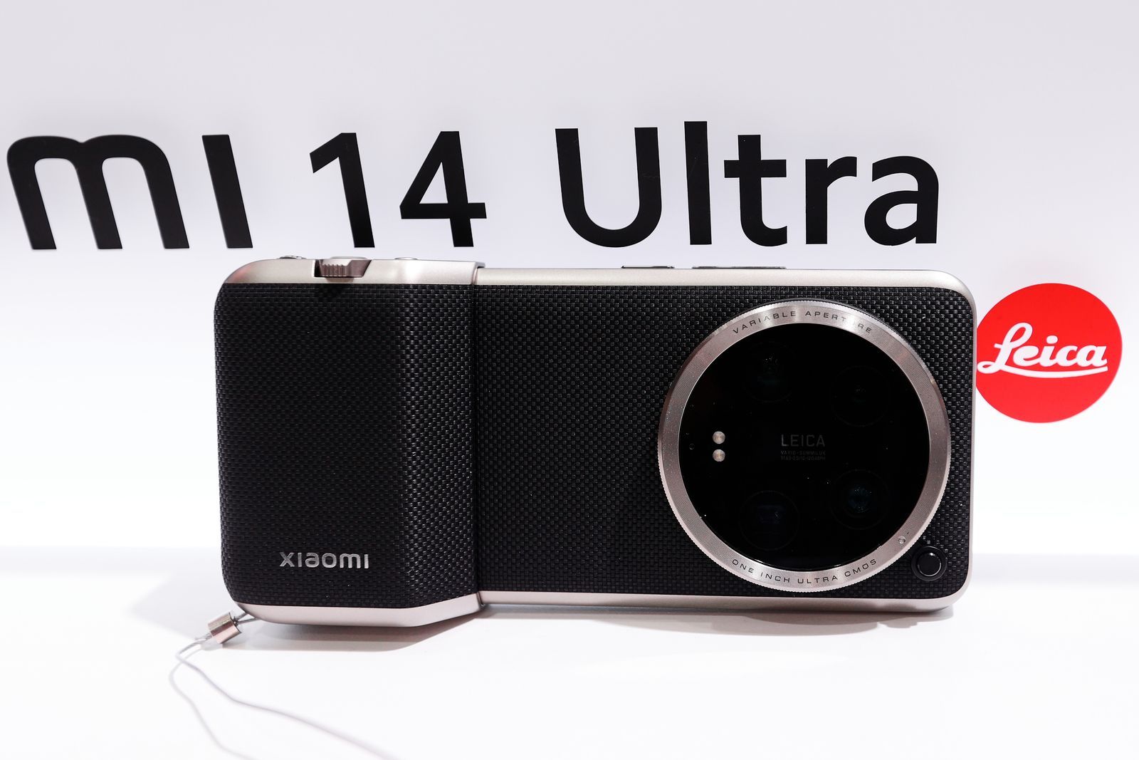 カメラ搭載スマートフォンは「カメラそのもの」の次元へ、シャオミが