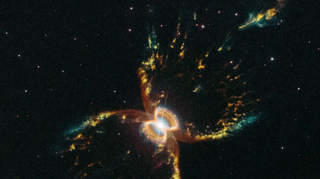 ハッブル宇宙望遠鏡が捉えた「宇宙のカニ」から、ネコそっくりな彗星