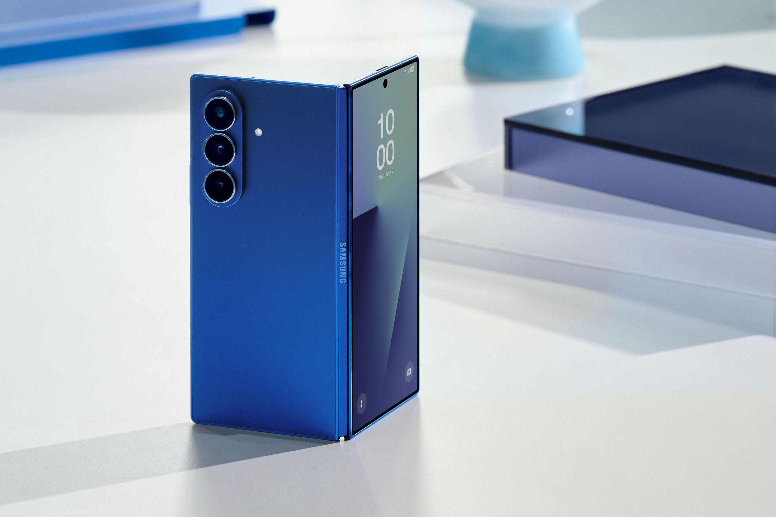 サムスンのGalaxy Z Fold7、「薄さ4.2mm」のインパクト | WIRED.jp