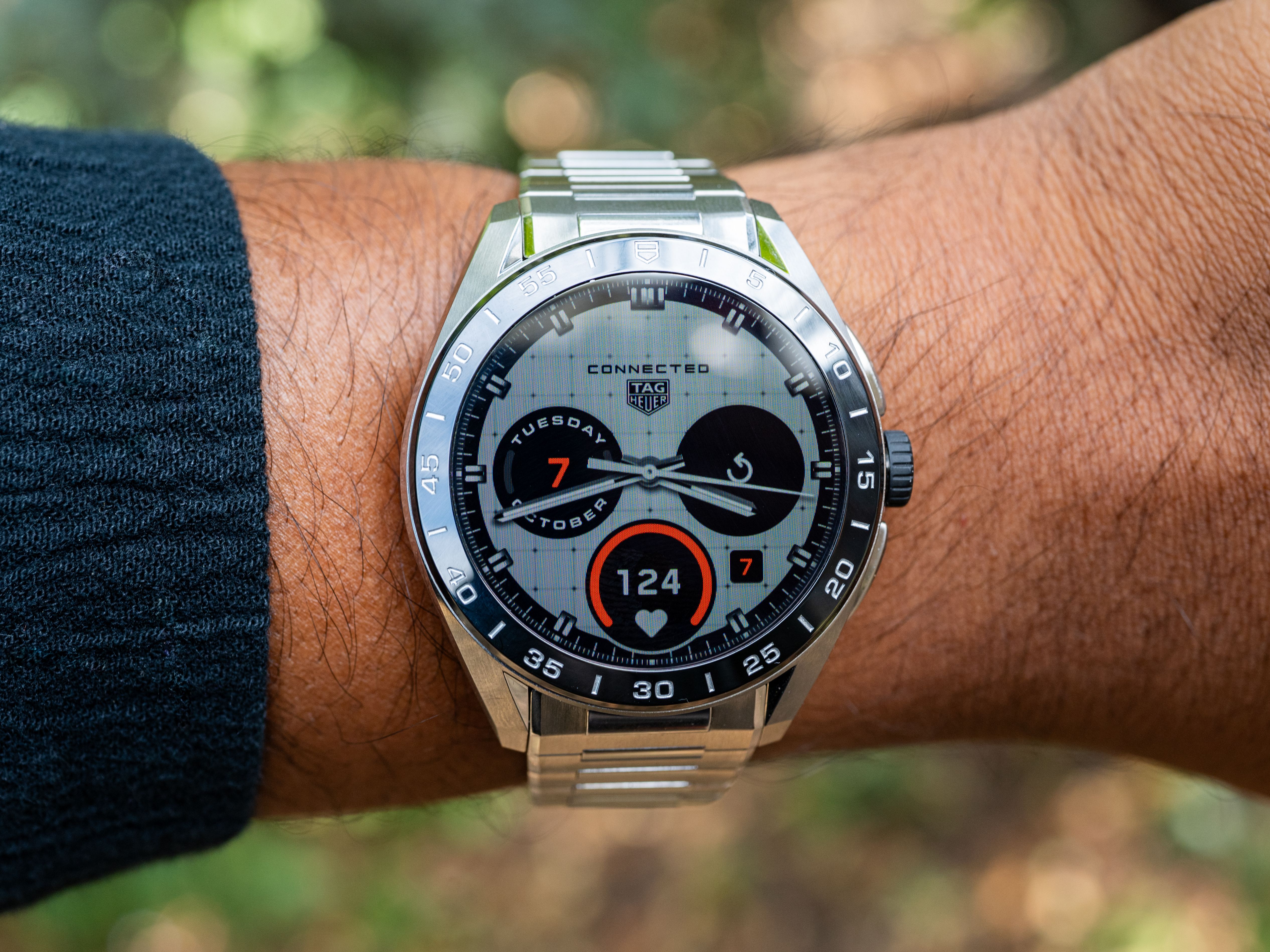 タグ・ホイヤー、新型スマートウォッチで「Wear OS」から独自OSへ