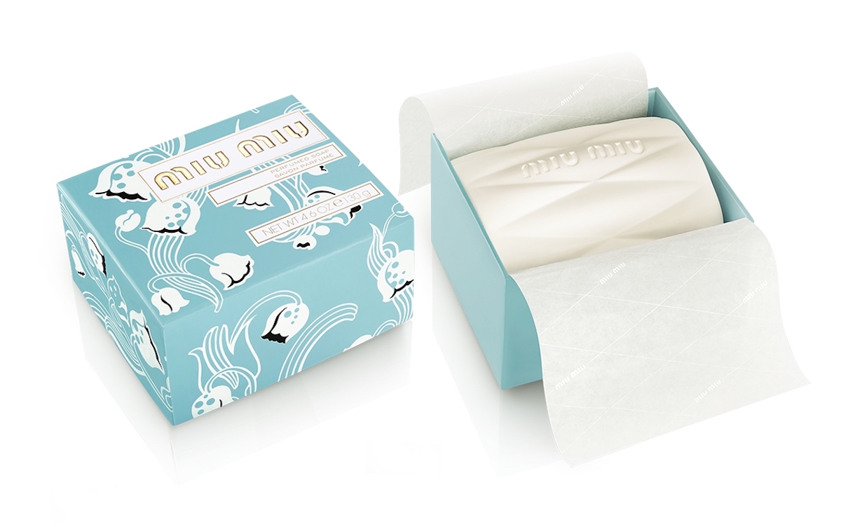 ミュウミュウ」の香水が石けんに！ 店舗限定ソープが発売 - WWDJAPAN