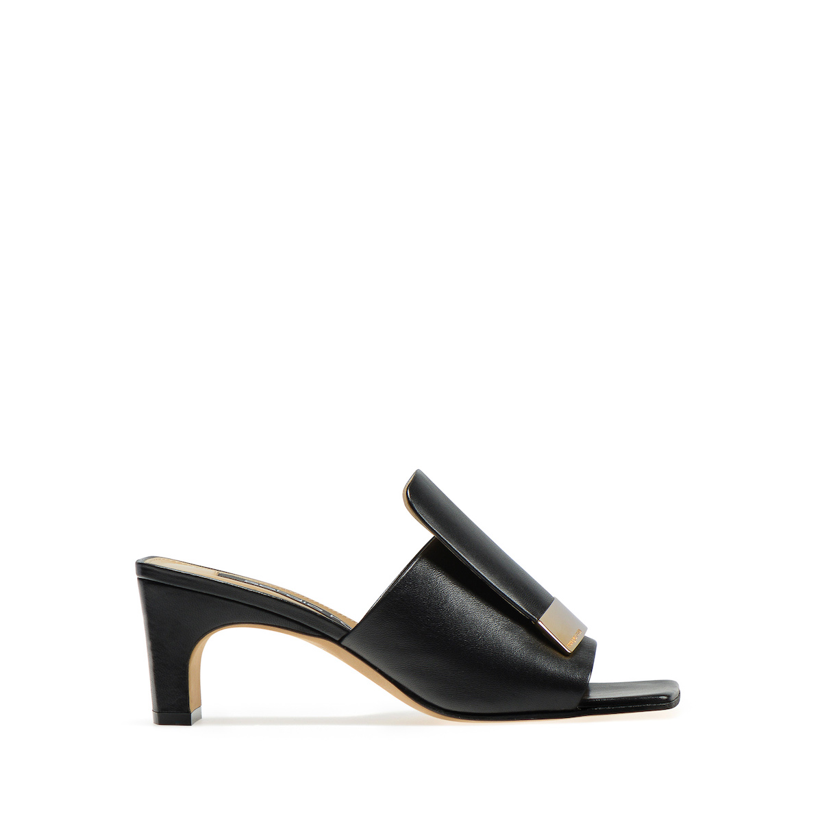 セルジオ ロッシ」が人気ライン“エスアールワン“から復刻サンダルを