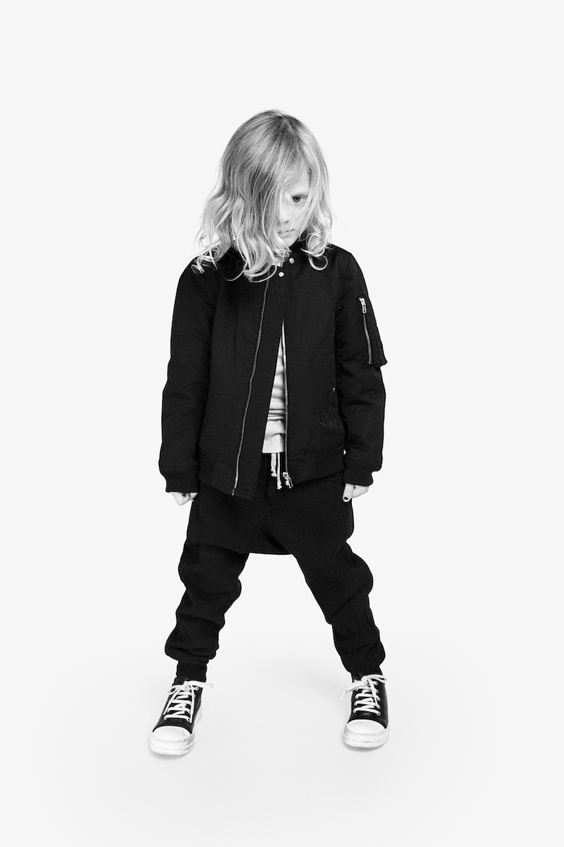 リック・オウエンス」がキッズラインを本格始動 ボンバージャケット