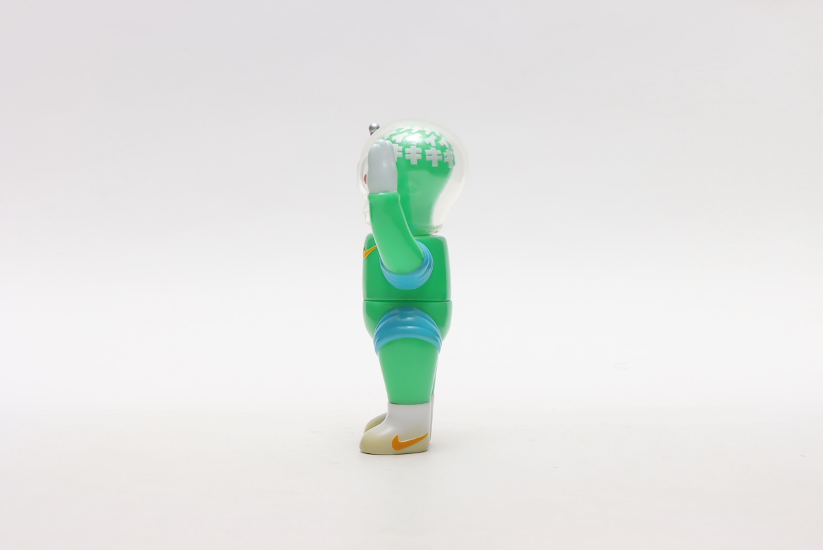 ナイキ」がおもちゃのソフビに着想の“ターミネーター”と“エアマックス1