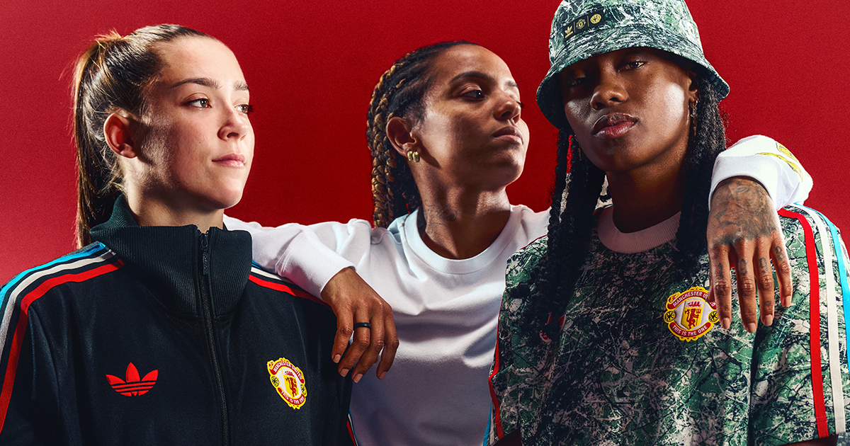 マンU × ストーン・ローゼズ ×「アディダス」のトリプルコラボ