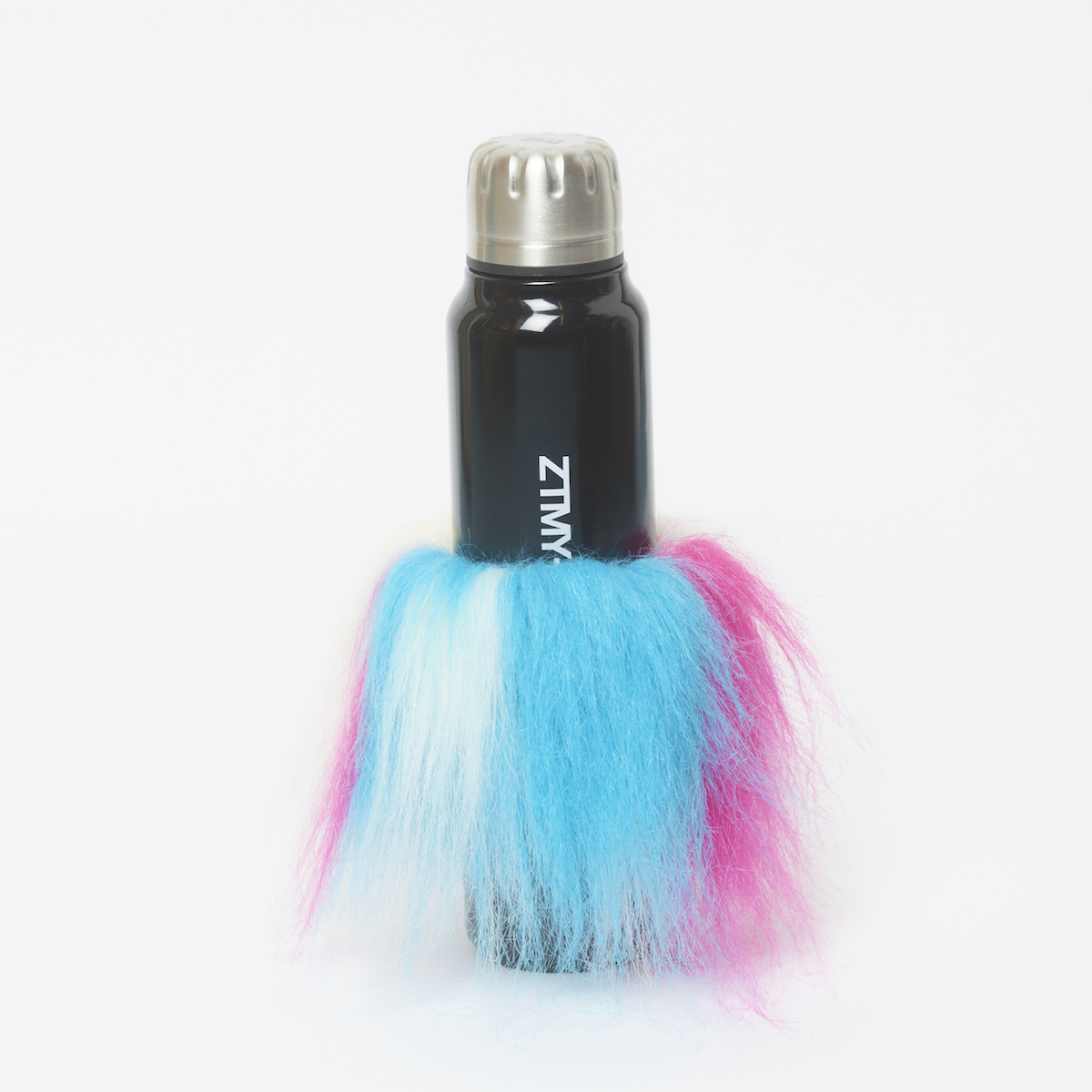 M A S U」×ずっと真夜中でいいのに。 ツアー衣装のファーフードを100着