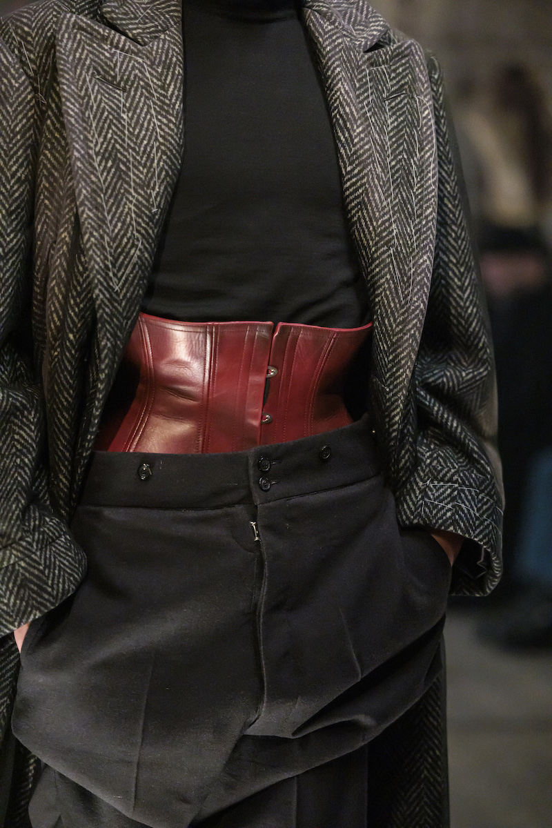 ガリアーノ節炸裂！「メゾン マルジェラ」“アーティザナル”の脳裏に