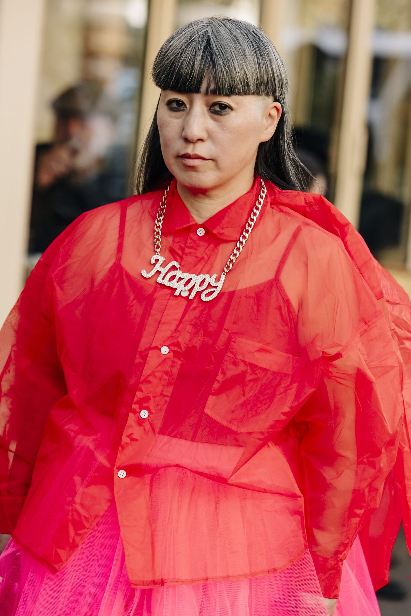 スナップ】モノトーンに染まる「ギャルソン」ラバー 全身からあふれ