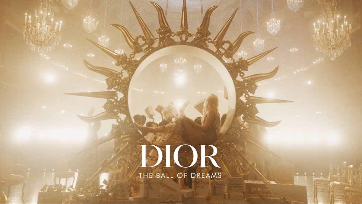 ディオール」がゴールドの輝きに満ちた、ホリデー限定のポップアップを